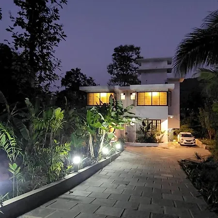 Wild Orchid 5Bhk Villa & Eco Cottages In Sancoale Valley Exterior photo