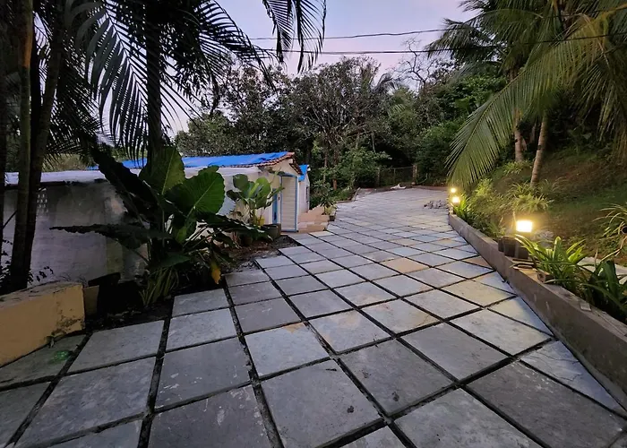 Wild Orchid 5Bhk Villa & Eco Cottages In Sancoale Valley